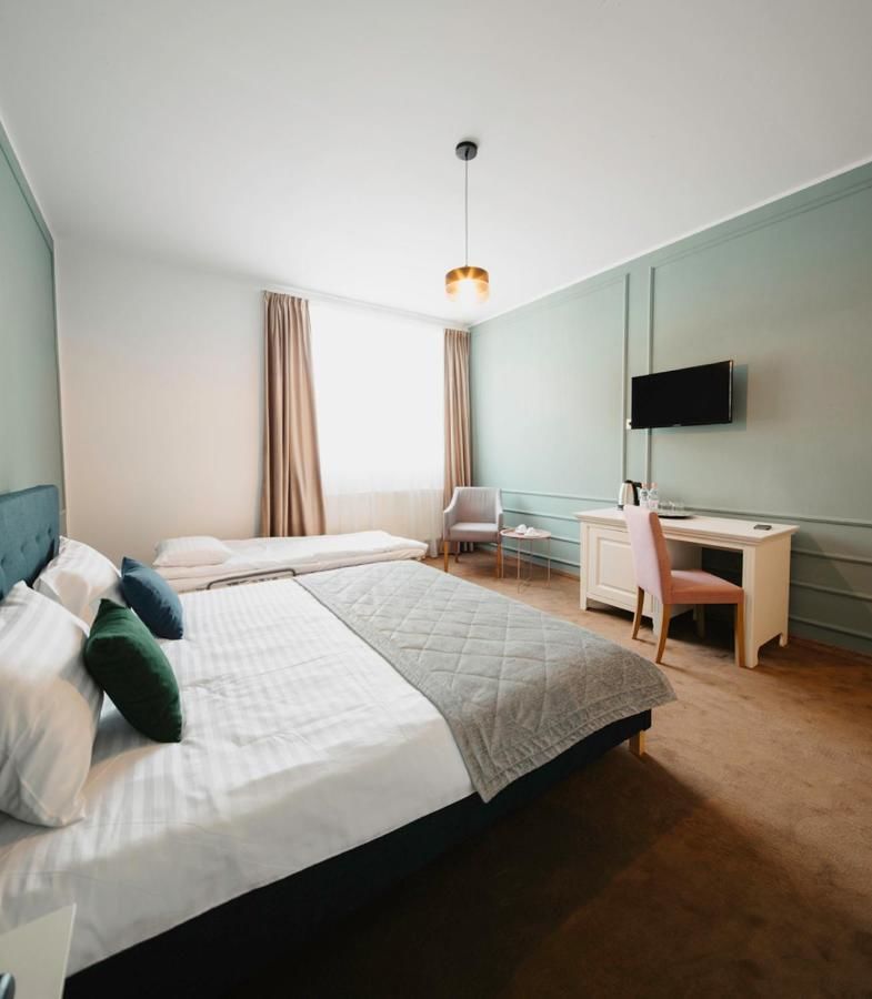 Гостевой дом RIVIERA RESIDENCE Сибиу-39